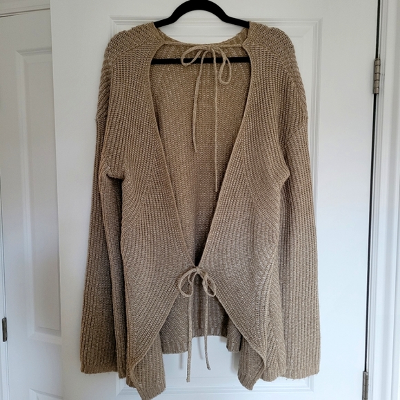 Emma Open Back Sweater Size L - Picture 8 of 11
